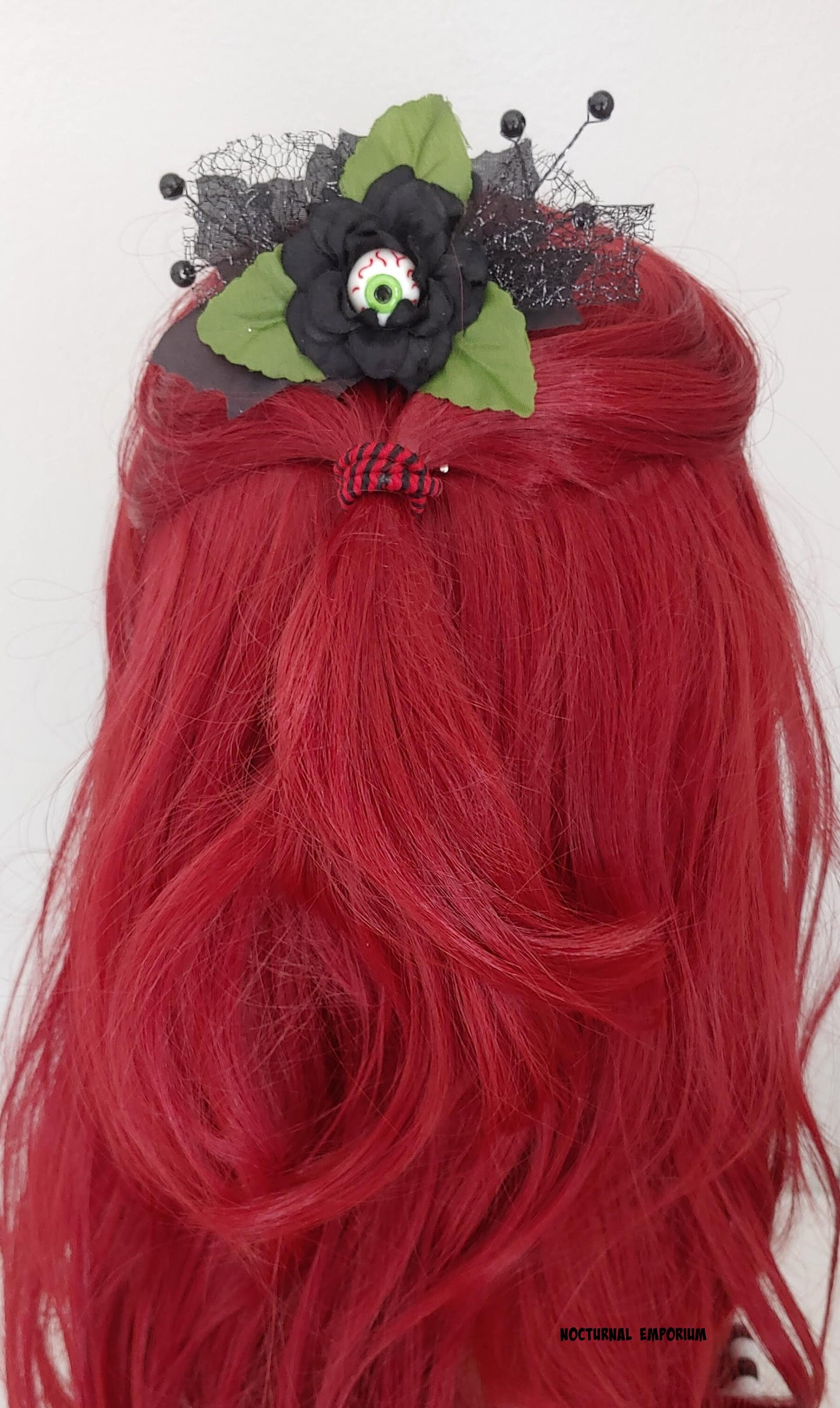 Handmade Creepy Black Rose & Eyeball Gothic Hair Comb | Vintage-inspired Spooky Accessory